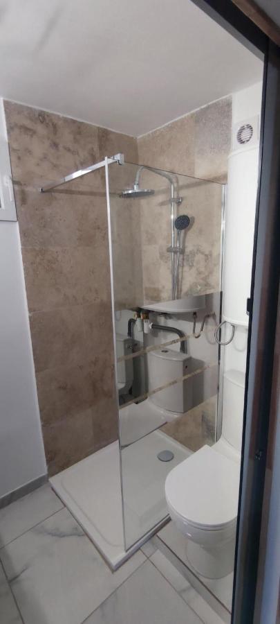 Appartement Au Coeur Des Rizieres ซาแลง-เดอ-ชิโรด์ ภายนอก รูปภาพ