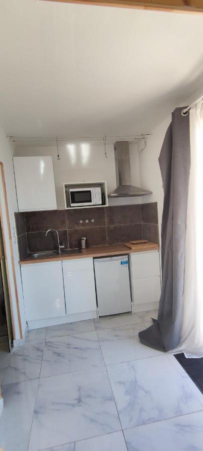 Appartement Au Coeur Des Rizieres ซาแลง-เดอ-ชิโรด์ ภายนอก รูปภาพ