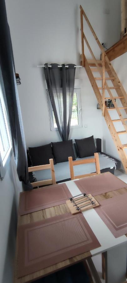 Appartement Au Coeur Des Rizieres ซาแลง-เดอ-ชิโรด์ ภายนอก รูปภาพ