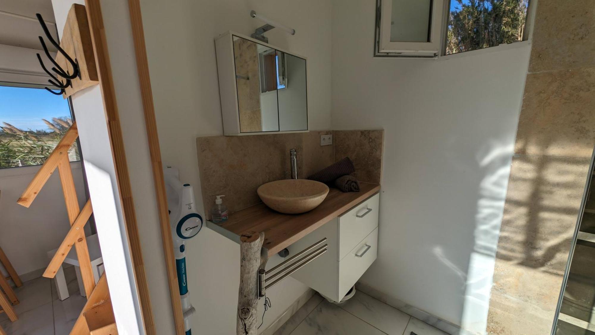 Appartement Au Coeur Des Rizieres ซาแลง-เดอ-ชิโรด์ ภายนอก รูปภาพ